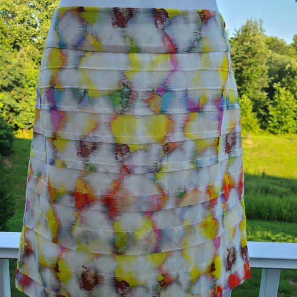 Ann Taylor Petite mini Skirt Colorful Tie-Dye cotton/silk Sideways Pleats sz 8 - Picture 2 of 7